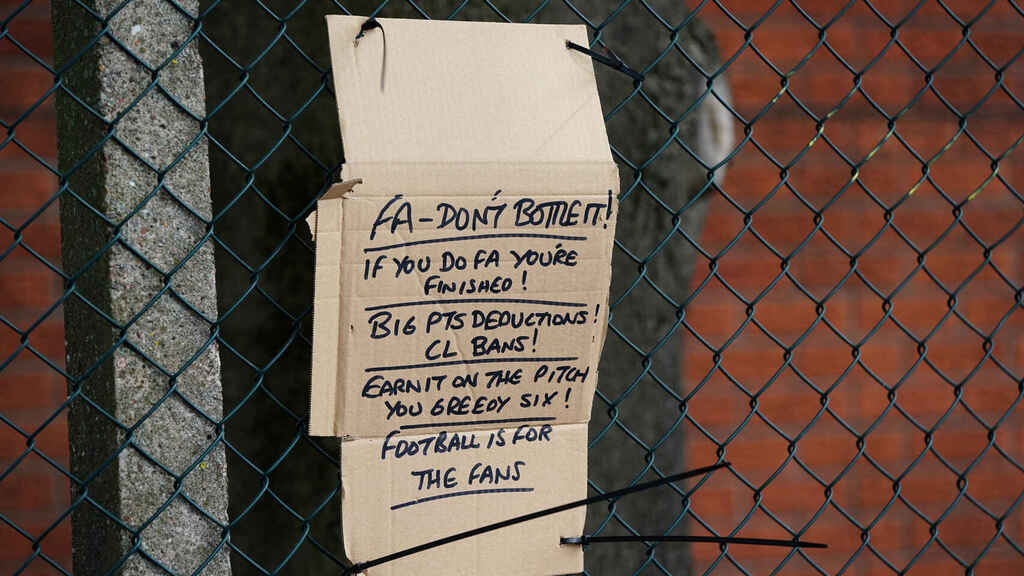 Banner on Eiland Road, Leeds United Stadium, against European Premier League